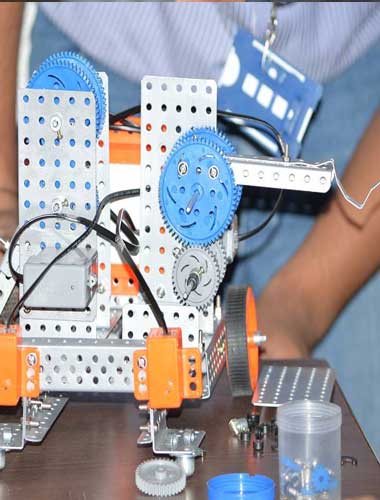 INTERNATIONAL ROBOT COMPETITION IRC8